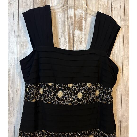R&M Richards Black and Gold‎ Cocktail Dress Plus Size 16W - Picture 2 of 9